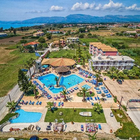Antonis Pool Bar Отель 3*