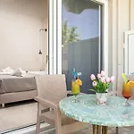 Hotel Antonis Pool Bar 3*