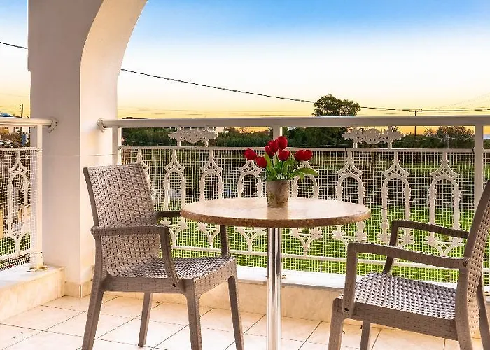 Hotel Antonis Pool Bar