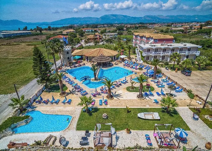 Antonis Pool Bar Отель 3*
