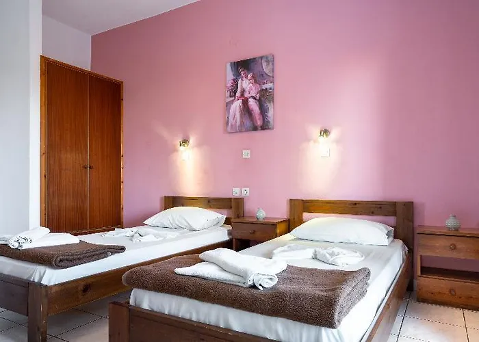 Antonis Pool Bar Hotel 3*